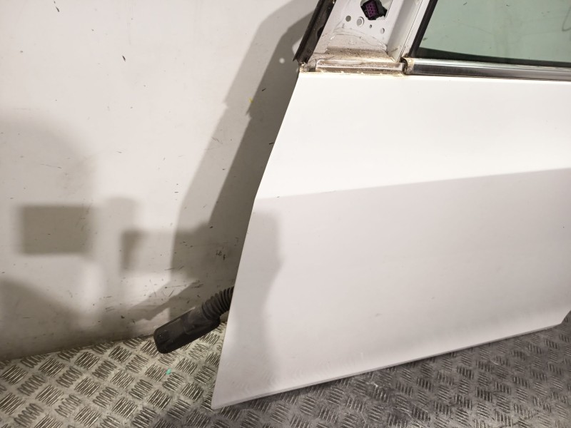 Recambio de puerta delantera izquierda para chevrolet cruze (j300) 2.0 cdi referencia OEM IAM 95987757  
