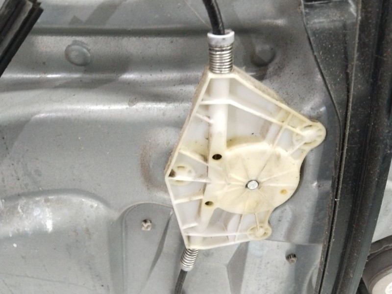Recambio de elevalunas delantero derecho para volkswagen golf iv berlina (1j1) básico referencia OEM IAM   