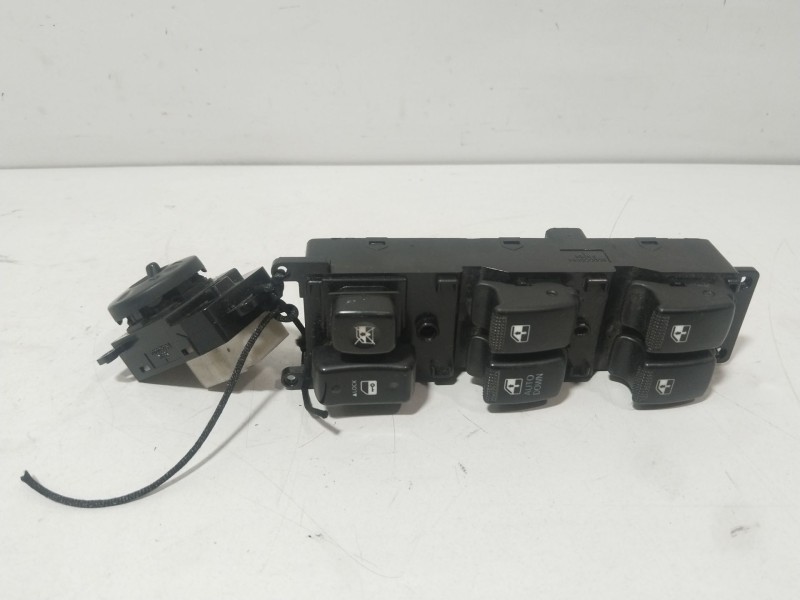 Recambio de mando elevalunas delantero izquierdo para kia rio ii (jb) 1.5 crdi referencia OEM IAM 827111G060GR  