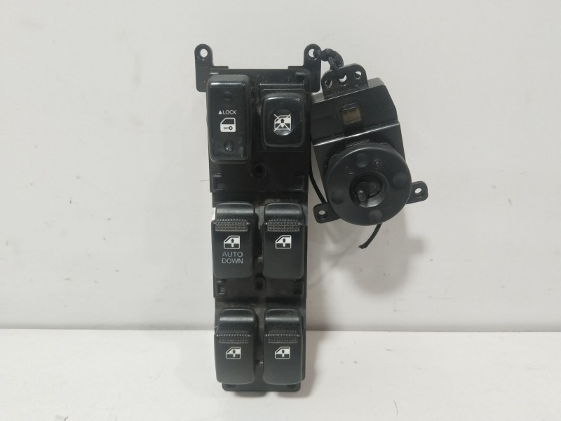 Recambio de mando elevalunas delantero izquierdo para kia rio ii (jb) 1.5 crdi referencia OEM IAM 827111G060GR  