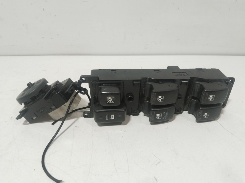 Recambio de mando elevalunas delantero izquierdo para kia rio ii (jb) 1.5 crdi referencia OEM IAM 827111G060GR  