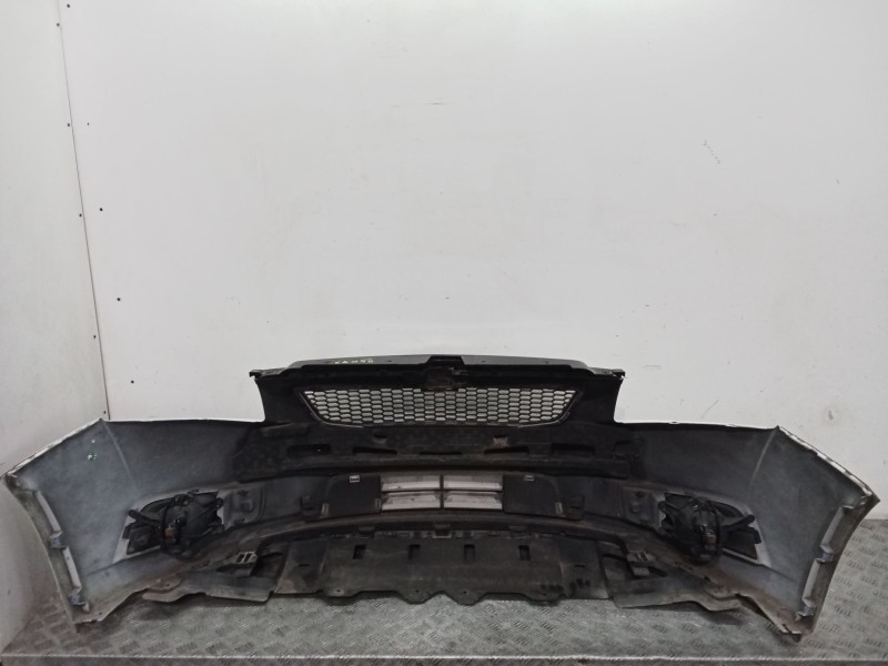Recambio de paragolpes delantero para chevrolet cruze (j300) 2.0 cdi referencia OEM IAM 95022993  