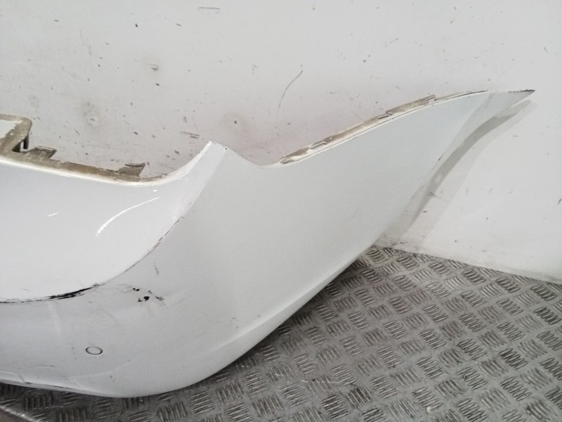 Recambio de paragolpes trasero para chevrolet cruze (j300) 2.0 cdi referencia OEM IAM 95479273  