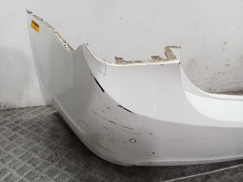 Recambio de paragolpes trasero para chevrolet cruze (j300) 2.0 cdi referencia OEM IAM 95479273  