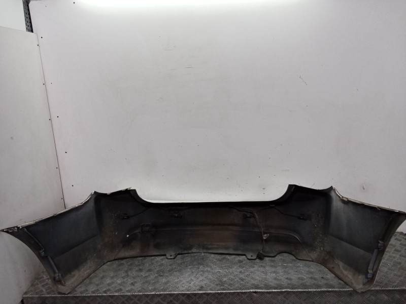 Recambio de paragolpes trasero para chevrolet cruze (j300) 2.0 cdi referencia OEM IAM 95479273  