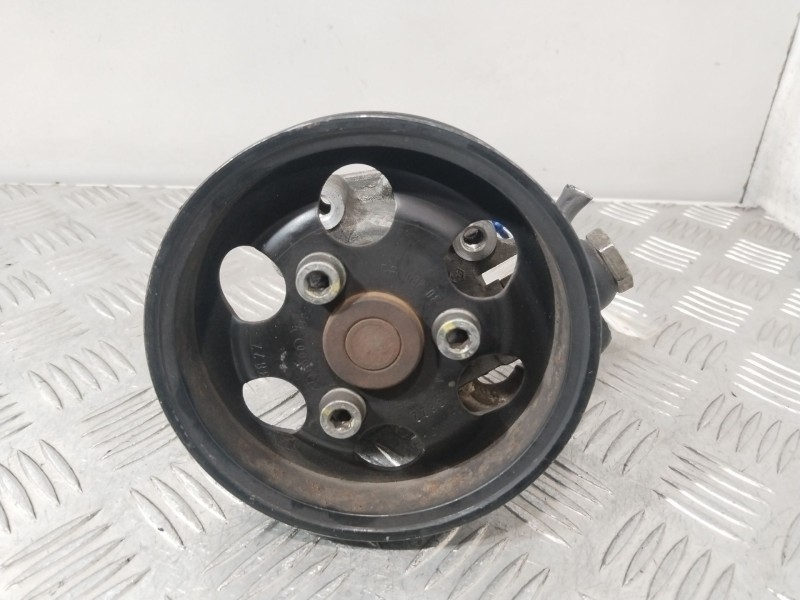 Recambio de bomba direccion para audi a4 b5 (8d2) 1.8 t referencia OEM IAM 058145255E  