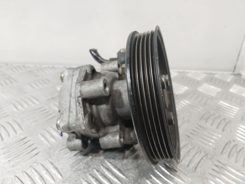 Recambio de bomba direccion para audi a4 b5 (8d2) 1.8 t referencia OEM IAM 058145255E  