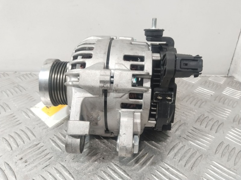 Recambio de alternador para toyota yaris (_p9_) 1.4 d-4d (nlp90_) referencia OEM IAM 270600N011  