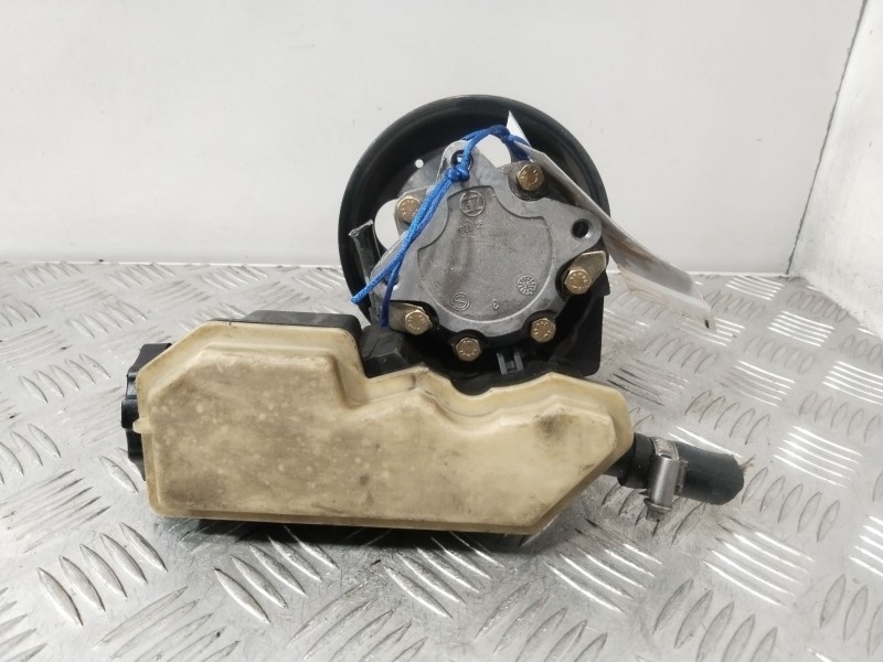 Recambio de bomba direccion para opel vectra b (j96) 2.0 i 16v (f19) referencia OEM IAM 90495960  