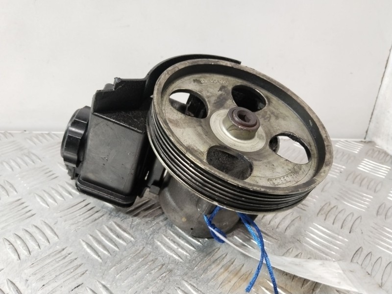 Recambio de bomba servodireccion para peugeot 206 hatchback (2a/c) 1.4 i referencia OEM IAM 9636868880 4007KX 