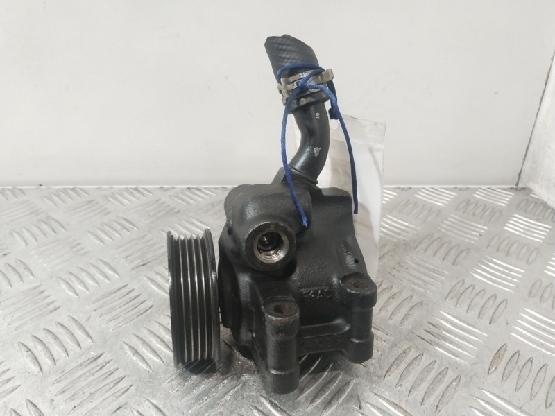 Recambio de bomba direccion para ford fusion (ju_) 1.4 referencia OEM IAM 2S6E3A733AA  
