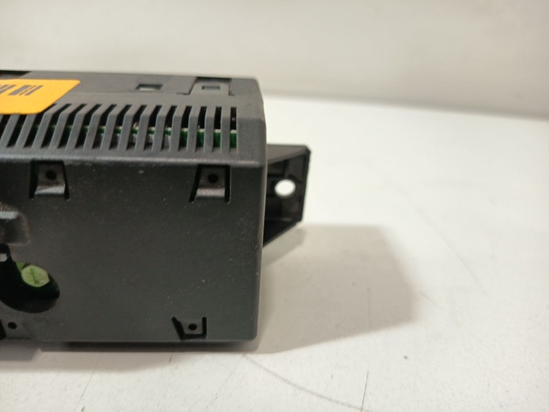 Recambio de pantalla multifuncion para opel corsa d cmon referencia OEM IAM 13301080  