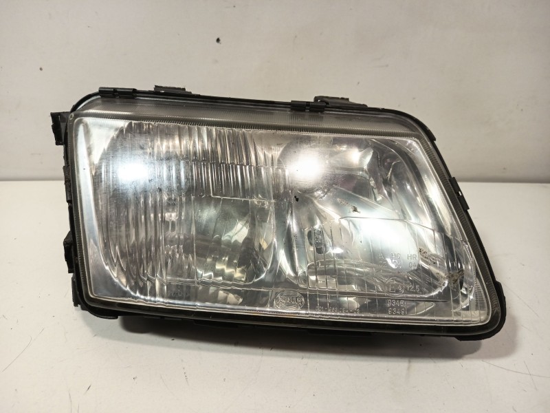 Recambio de faro derecho para audi a3 (8l1) 1.9 tdi referencia OEM IAM 8L5941030  