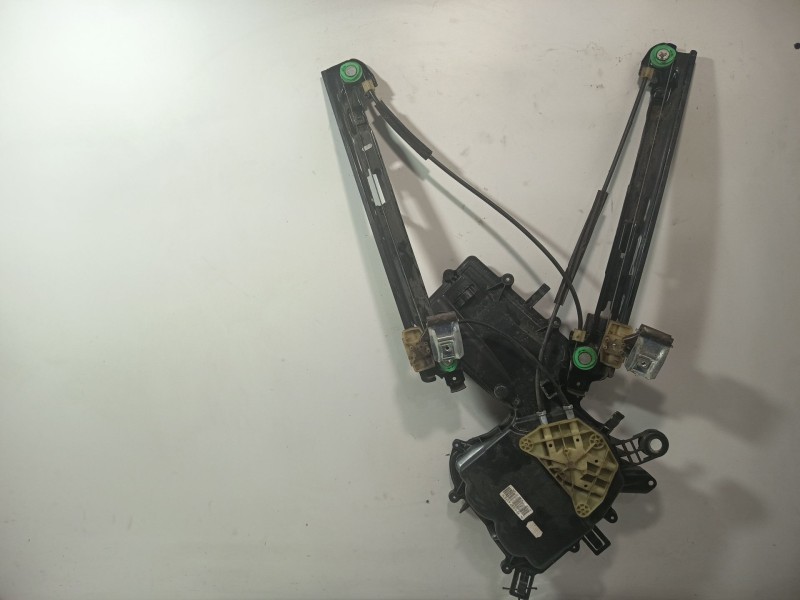 Recambio de elevalunas delantero izquierdo para seat leon (1p1) 2.0 tdi referencia OEM IAM 1P0837461A  
