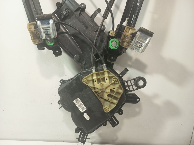 Recambio de elevalunas delantero izquierdo para seat leon (1p1) 2.0 tdi referencia OEM IAM 1P0837461A  