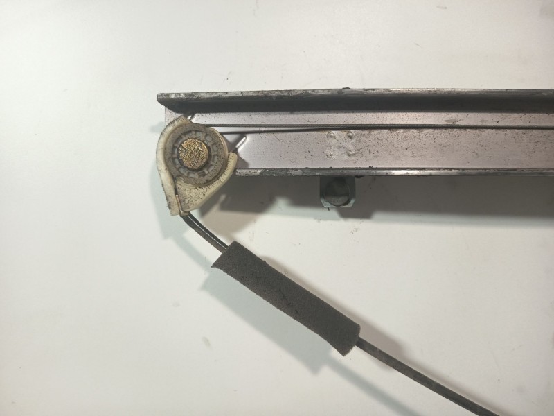 Recambio de elevalunas delantero izquierdo para hyundai getz (tb) 1.1 referencia OEM IAM 824011C010  