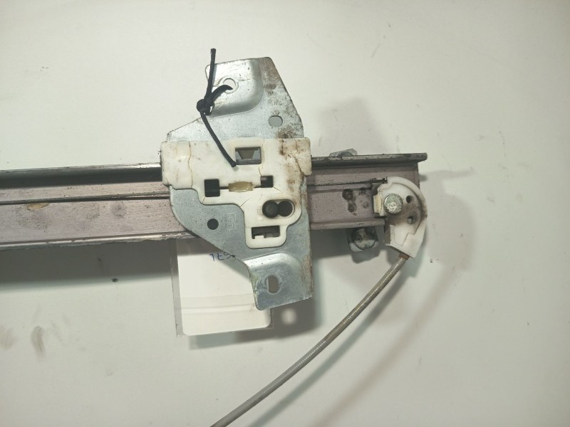 Recambio de elevalunas delantero izquierdo para hyundai getz (tb) 1.1 referencia OEM IAM 824011C010  