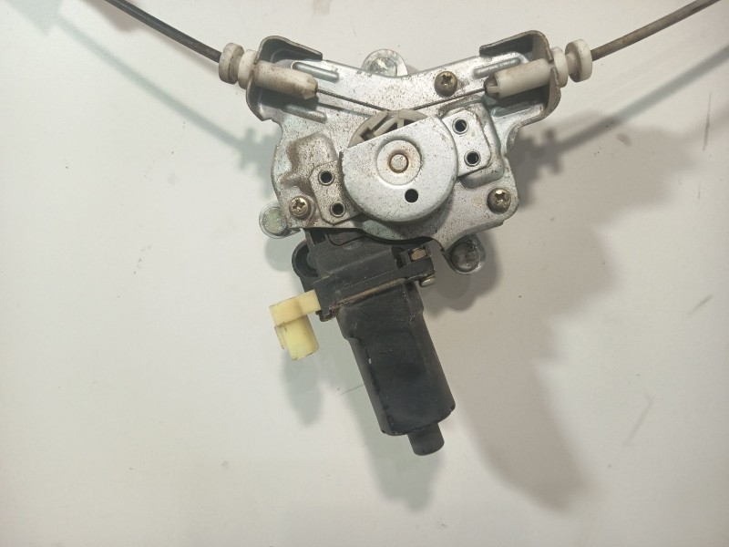 Recambio de elevalunas delantero izquierdo para hyundai getz (tb) 1.1 referencia OEM IAM 824011C010  