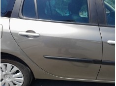 Recambio de puerta trasera derecha para renault clio iii grandtour (kr0/1_) 1.2 16v (kr0p) referencia OEM IAM   