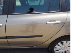 Recambio de puerta trasera izquierda para renault clio iii grandtour (kr0/1_) 1.2 16v (kr0p) referencia OEM IAM   