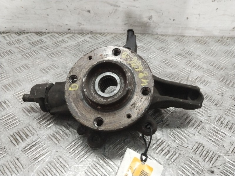 Recambio de mangueta delantera derecha para citroën berlingo xtr 1,6 hdi 92 referencia OEM IAM   