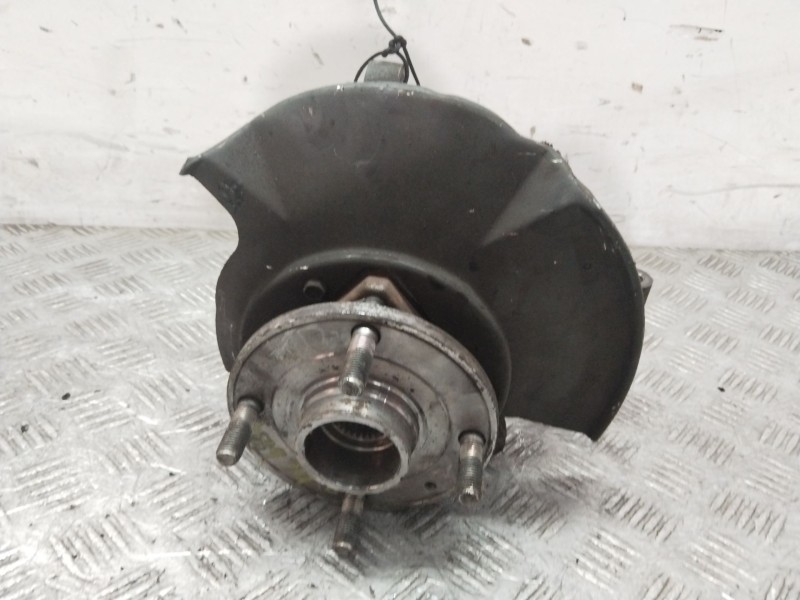 Recambio de mangueta delantera izquierda para chevrolet evanda sx referencia OEM IAM   