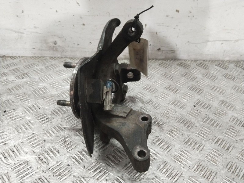 Recambio de mangueta delantera izquierda para chevrolet evanda sx referencia OEM IAM   