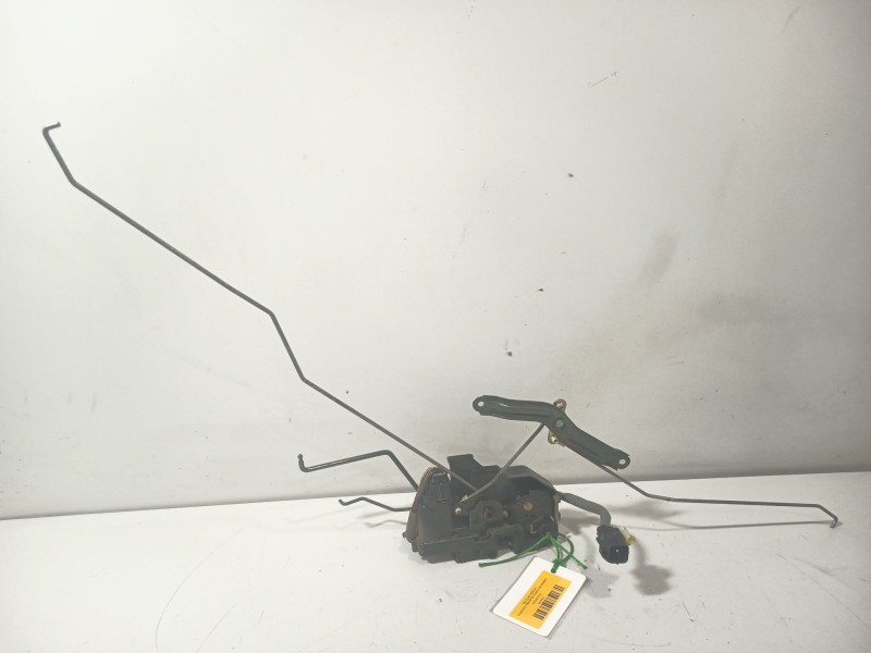 Recambio de cerradura puerta delantera izquierda para hyundai getz (tb) 1.1 referencia OEM IAM 813101C010  
