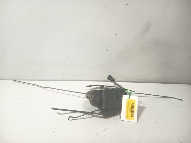 Recambio de cerradura puerta delantera izquierda para hyundai getz (tb) 1.1 referencia OEM IAM 813101C010  