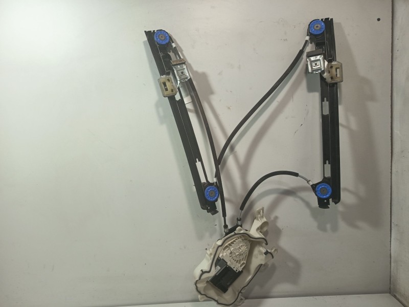 Recambio de elevalunas delantero derecho para seat altea (5p1) 1.4 tsi referencia OEM IAM 5P0837462  