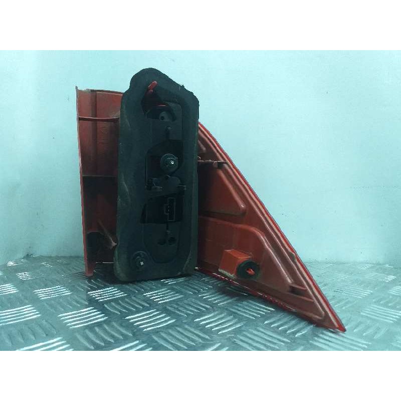 PILOTO TRASERO DERECHO  - imagen 2
