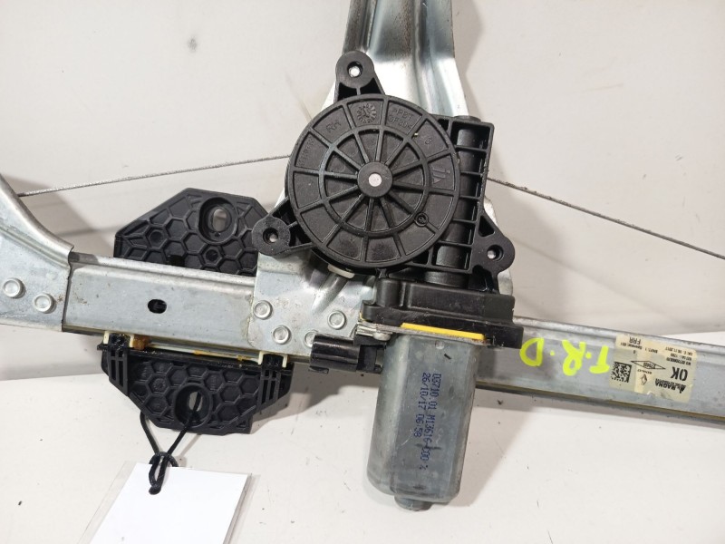 Recambio de elevalunas trasero derecho para dacia logan mcv ii tce 90 (k8m1) referencia OEM IAM 827206057R  