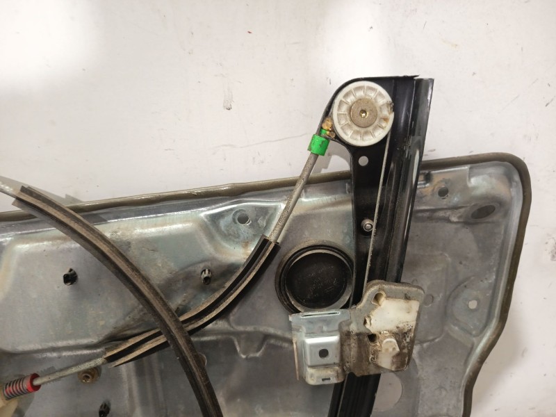 Recambio de elevalunas delantero izquierdo para volkswagen polo iv (9n_, 9a_) 1.4 16v referencia OEM IAM 6Q4837461J  