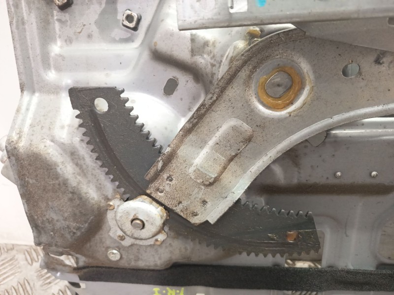 Recambio de elevalunas trasero izquierdo para hyundai santa fe (sm) 2.4 gls 4x4 referencia OEM IAM 9881026200  