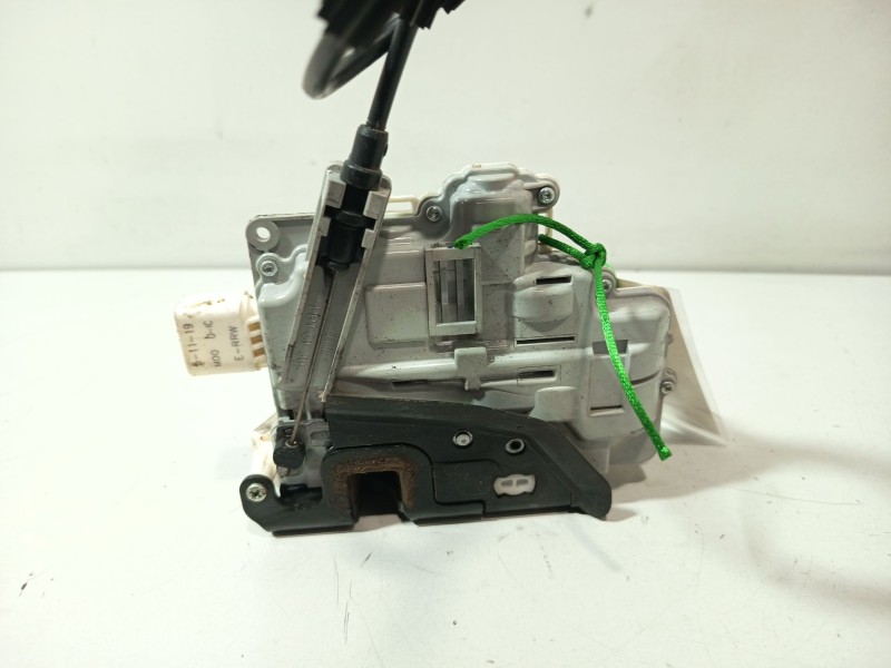 Recambio de cerradura puerta delantera derecha para seat altea (5p1) 1.6 tdi referencia OEM IAM 3D1837016AC  