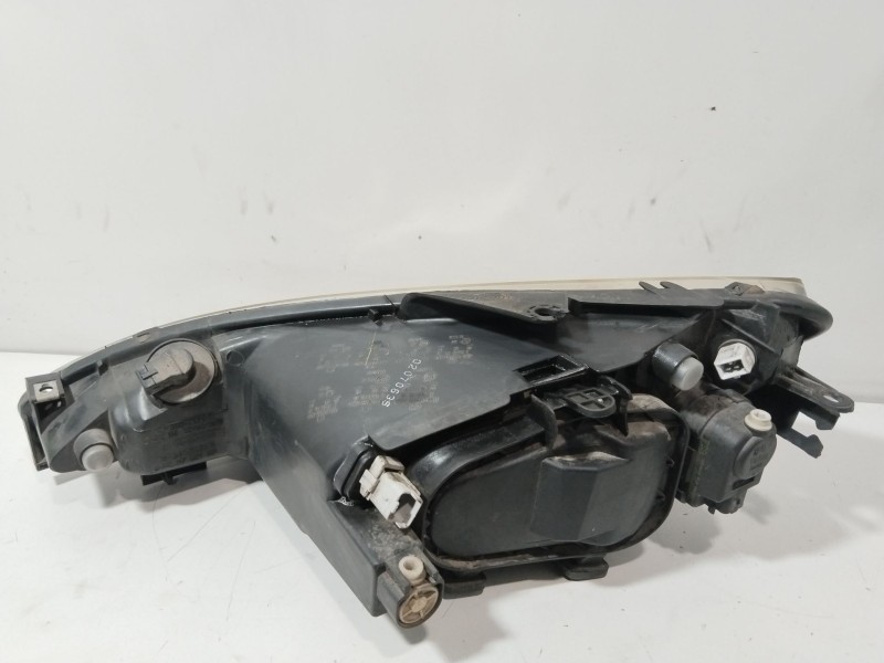 Recambio de faro derecho para peugeot 206 hatchback (2a/c) 1.4 i referencia OEM IAM 085501121R  
