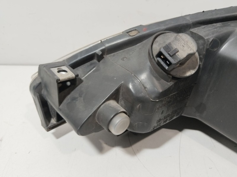 Recambio de faro derecho para peugeot 206 hatchback (2a/c) 1.4 i referencia OEM IAM 085501121R  