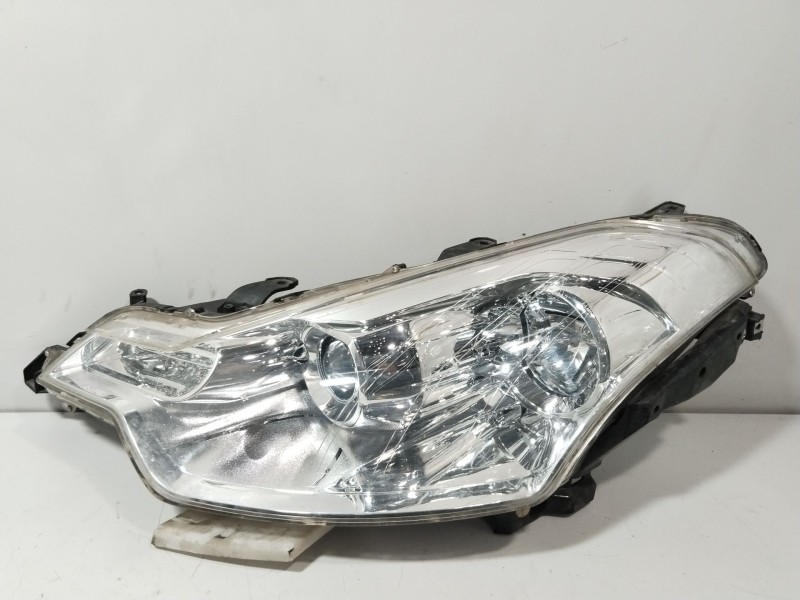 Recambio de faro izquierdo para citroën c-crosser exclusive referencia OEM IAM 6208H2  