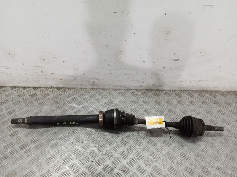 Recambio de transmision delantera derecha para volvo v40 familiar 1.8 16v referencia OEM IAM   