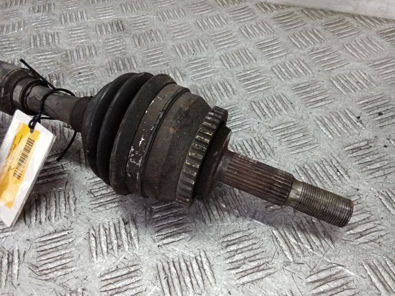 Recambio de transmision delantera izquierda para volvo v40 familiar 1.8 16v referencia OEM IAM   