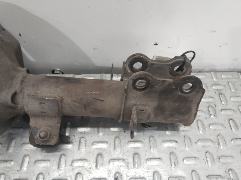 Recambio de amortiguador delantero izquierdo para kia carens 1.6 lx referencia OEM IAM   