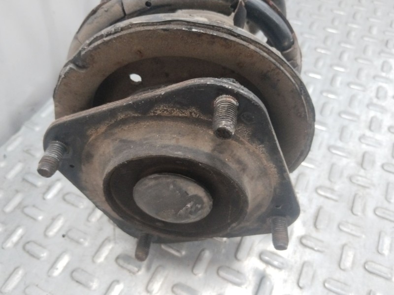 Recambio de amortiguador delantero izquierdo para kia carens 1.6 lx referencia OEM IAM   