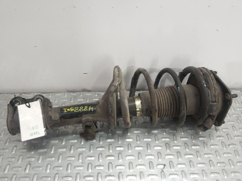 Recambio de amortiguador delantero izquierdo para kia carens 1.6 lx referencia OEM IAM   