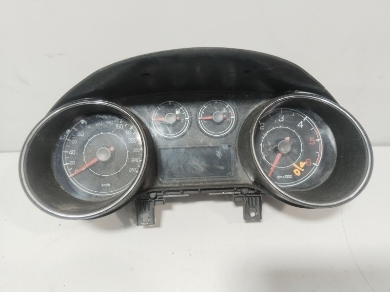 Recambio de cuadro instrumentos para fiat bravo ii (198_) 1.9 d multijet (198axb1a) referencia OEM IAM 51761172  
