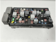 Recambio de caja reles / fusibles para chevrolet cruze (j300) 2.0 cdi referencia OEM IAM 13222782  