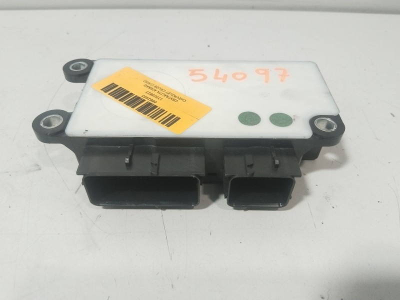 Recambio de centralita airbag para chevrolet cruze (j300) 2.0 cdi referencia OEM IAM 13505823  