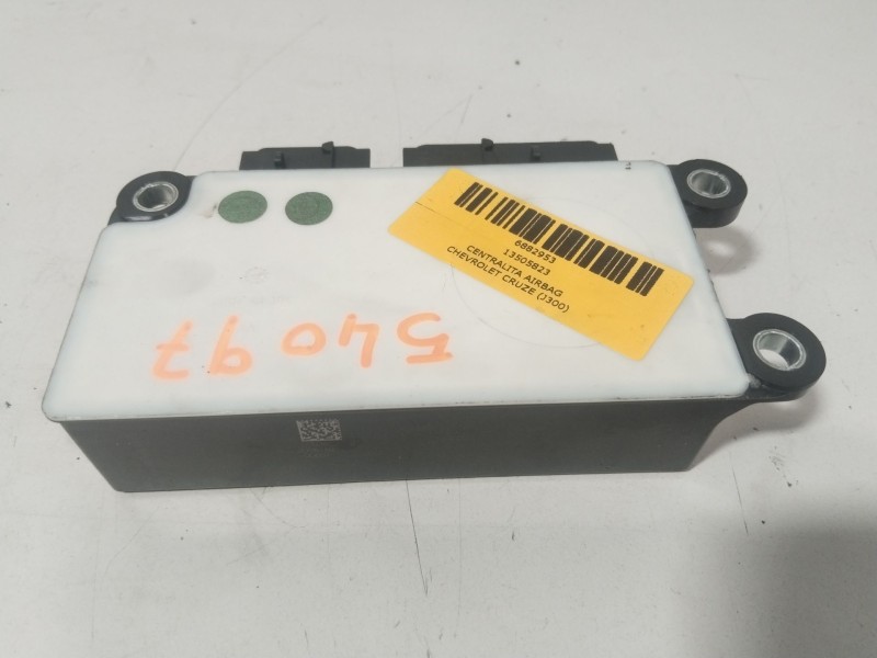 Recambio de centralita airbag para chevrolet cruze (j300) 2.0 cdi referencia OEM IAM 13505823  