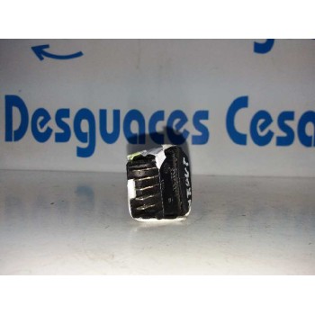 MANDO ELEVALUNAS DELANTERO DERECHO 6552TA 