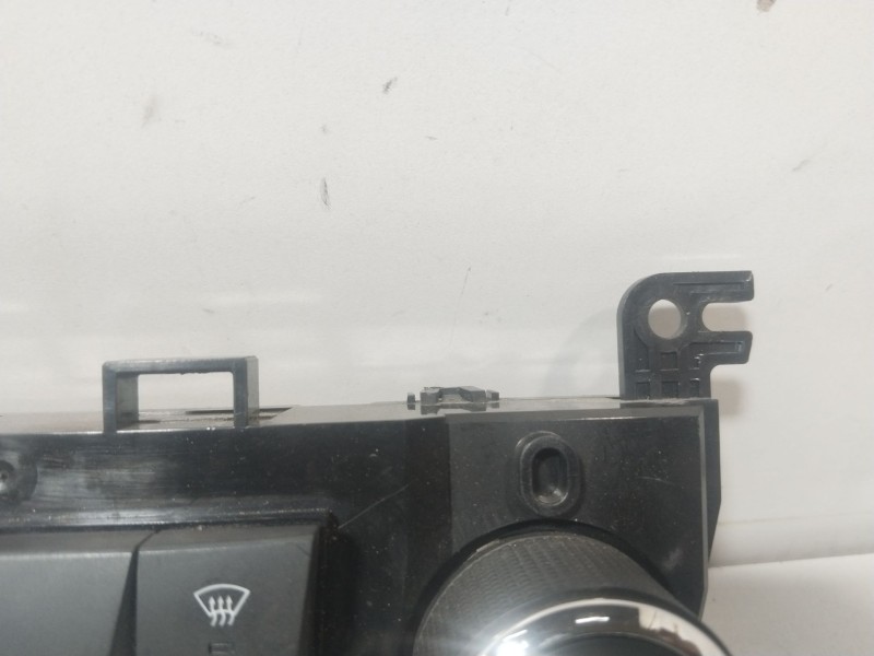 Recambio de mando calefaccion / aire acondicionado para chevrolet cruze (j300) 2.0 cdi referencia OEM IAM 3827218  