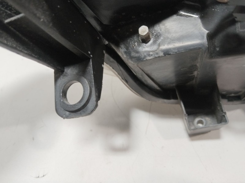 Recambio de faro izquierdo para renault megane ii berlina 5p confort dynamique referencia OEM IAM 20A290  